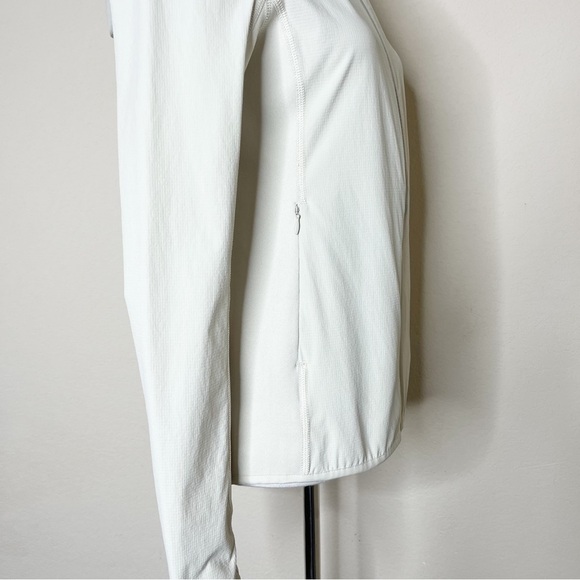 Banana Republic BR Standard Ripstop Hooded Zip Up Jacket in Sea Salt - Picture 7 of 14